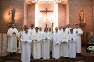 «La vocación que habéis recibido, no es un derecho, es un don. Todo don lleva una tarea, lleva una exigencia» 